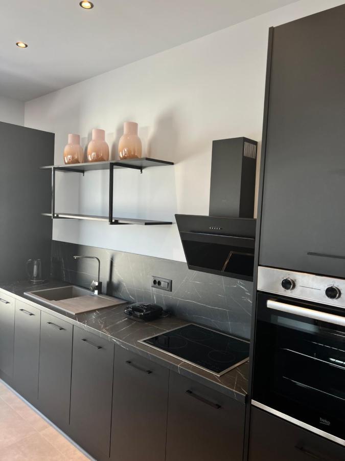 פליראקי Cora May Central Villa With Private Pool 200M To The Beach מראה חיצוני תמונה
