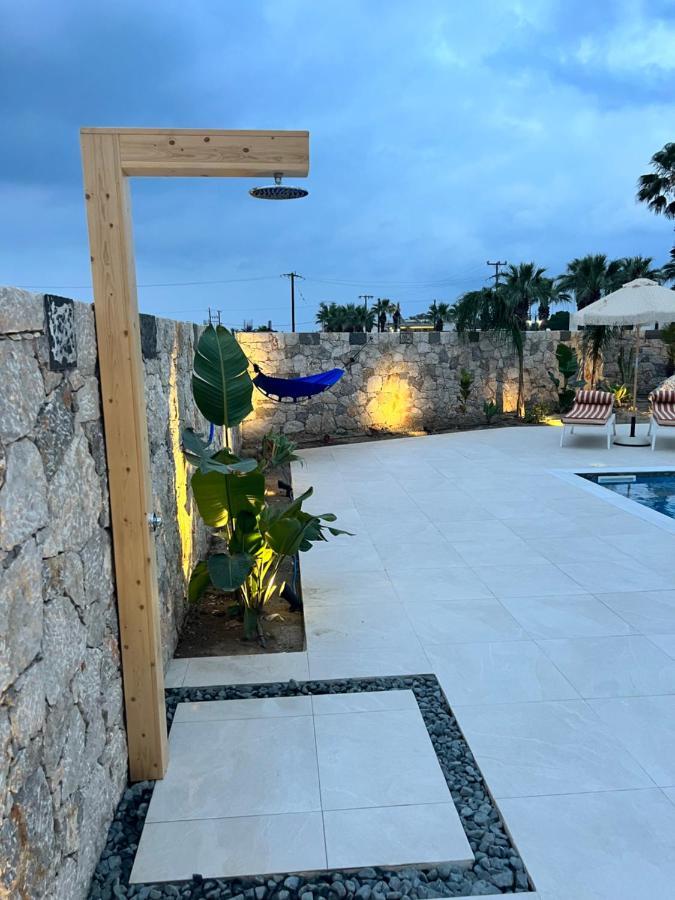 פליראקי Cora May Central Villa With Private Pool 200M To The Beach מראה חיצוני תמונה