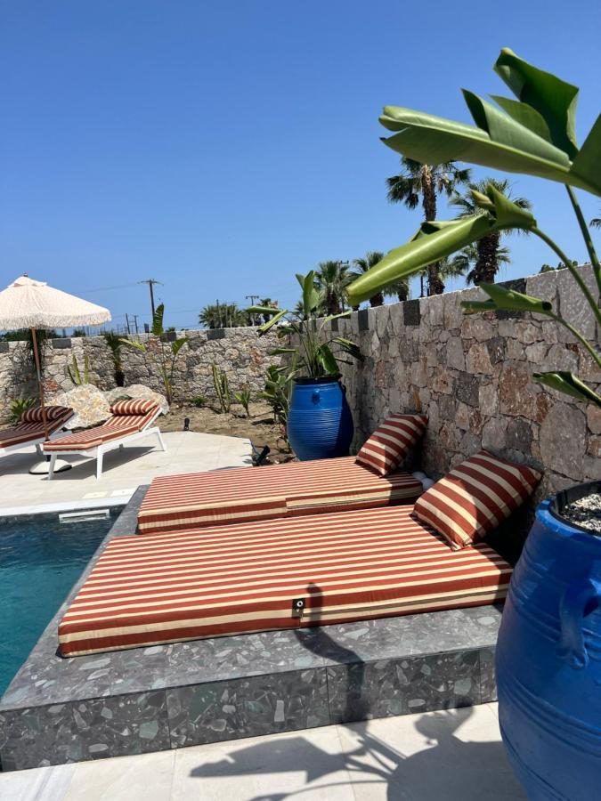 פליראקי Cora May Central Villa With Private Pool 200M To The Beach מראה חיצוני תמונה