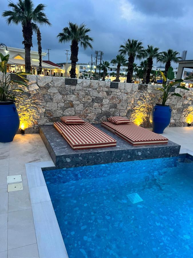 פליראקי Cora May Central Villa With Private Pool 200M To The Beach מראה חיצוני תמונה